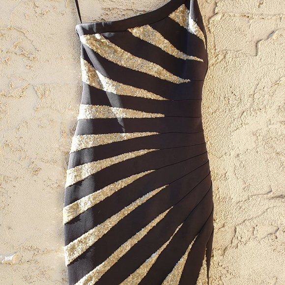 Bebe Sequins “Sunburst” Dress - Picture 7 of 8